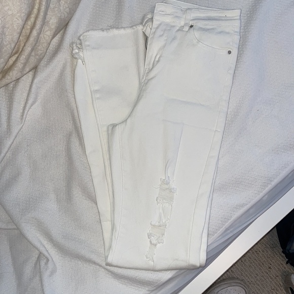 Shein white flare bell bottom jeans - Picture 2 of 2